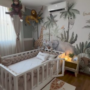 Cama cuna corral con puerta
Montesorri