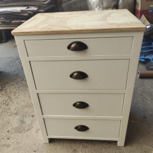 velador 70 x 45 x 35