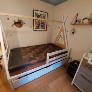 cama tipi con respaldo