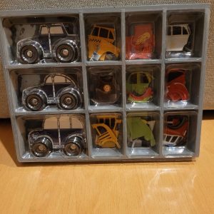 Juego de montaje magnético de carros, It´s Magical