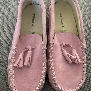 Mocasines para niña, color rosa, 3-4 años, Baby-Walker (NUEVOS)