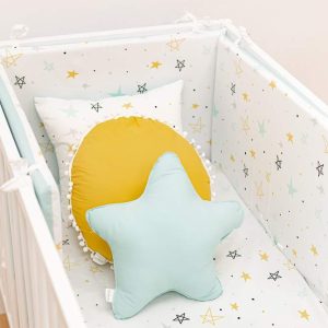 Funda protector cuna noche estrellada mostaza reversible en mint