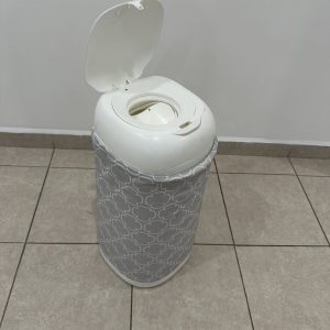 Bote para pañales con repuestos, Diaper Genie