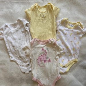 Set de 4 pañaleros, new born, varios