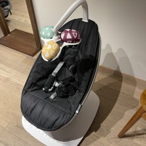Bouncer, MamaRoo 4moms