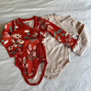 2 bodies, new born, Carter´s