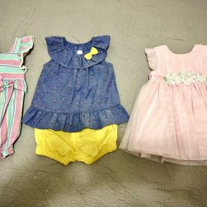 Paquete de ropa para Niña, 6-12 Meses, Vestido, Jumper y Conjunto, Little Me & Fiorella