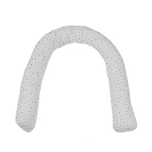 Rulo protector para recién nacido triángulos gris y mint