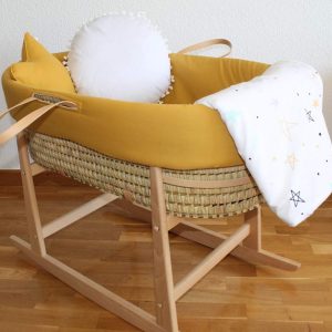 Cojín estrella mostaza