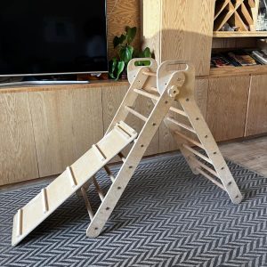 Triangulo de pikler, Modestto