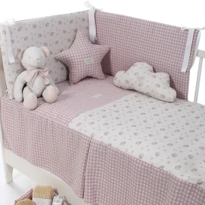 Colcha y protector Colección Victoria rosa – Uzturre