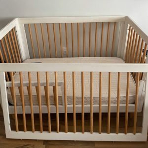 Cuna con barandal de toddler, Pottery Barn